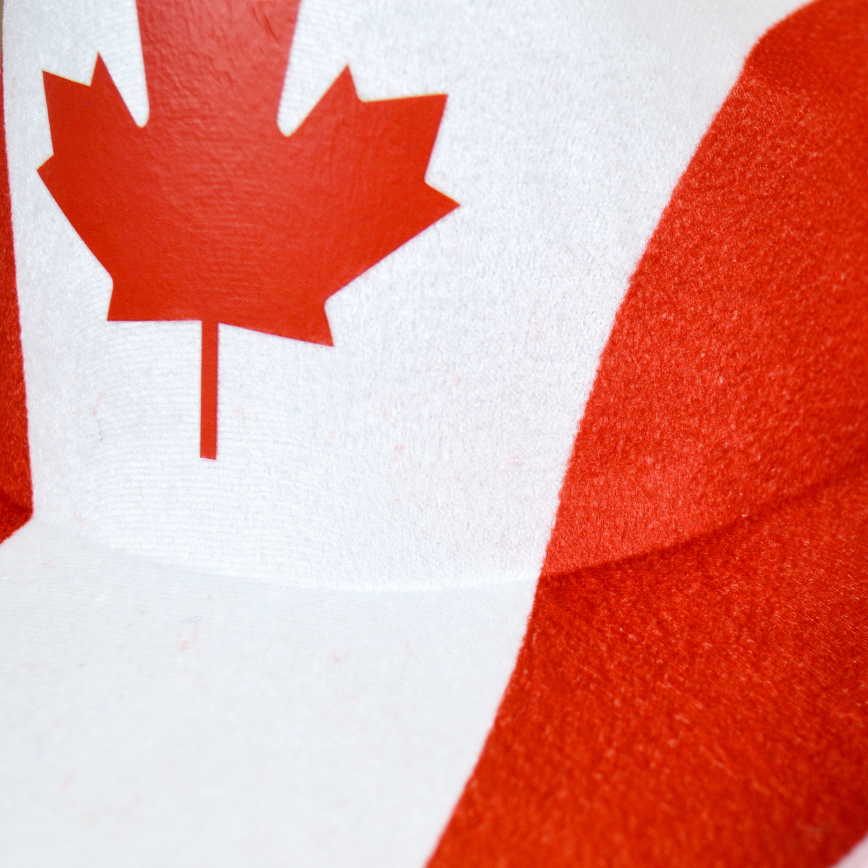 Chapeau de cowboy rouge et blanc, taille unique adulte, décoration pour la fête du Canada. Idéal pour célébrer la fête du Canada.