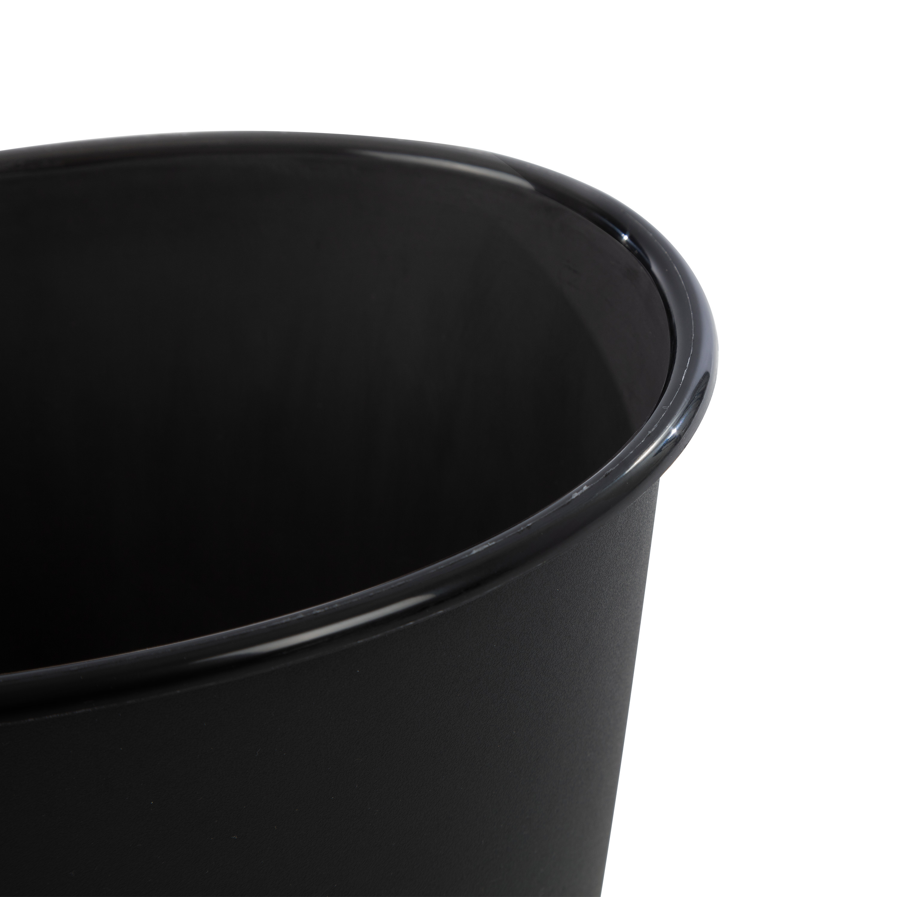 Sterilite Corbeille à déchets ovale de 5,7 L, petite poubelle ouverte en plastique pour salle de bain ou bureau, noir