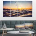 thumbnail image 1 of Orange Teinté Eaux de Mer au Lever du Soleil - Photo de Plage Impression sur Toile, 1 of 3