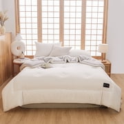 Aursykel Microfiber Duvet Insert Lightweight Insulating Soft Washed Enhanced Warmth Breathable All Seasons Relaxed Suit for Summer Spring Fall Easy Care Machine Washable Maintenance
