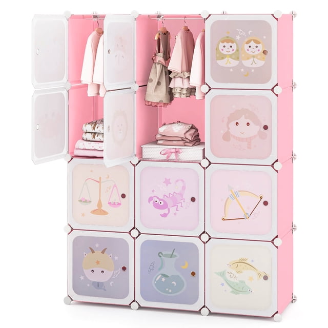 Costway Armoire pour Enfants à 12 cubes Commode pour Bébé Chambre Armoire Penderie pour Vêtements avec Portes en Rose. Comprend 8 cubes de Rangement et 2 sections de Suspension avec configurations Personnalisables. Chaque Porte Affiche de Mignons Motifs du Zodiaque, Ajoutant une Touche Ludique. Fabriquée en Matériau PP durable et des Fils Métalliques Robustes, Offre un Grand Rangement pour Jouets, Vêtements, Livres et Plus. Comprend des Poignées à Trous pour la circulation de l'Air et un Nettoyage Facile. Idéal pour les Chambres d'Enfants, les Chambres et les Garderies.