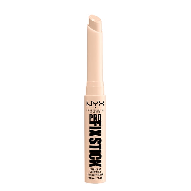NYX Professional Makeup Pro Fix Stick Correcteur de Couleur en Bâton beige Torsadé avec Texte Noir, Présentant une Formule Crémeuse Infusée d'Acide Hyaluronique pour Camoufler les Cernes, Imperfections et Rougeurs, avec une Couvrance Moyenne Modulable et une Finition Naturelle.
