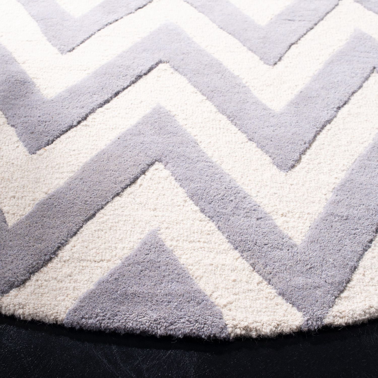 Safavieh Cambridge Kaitlyn Tapis Chevron
