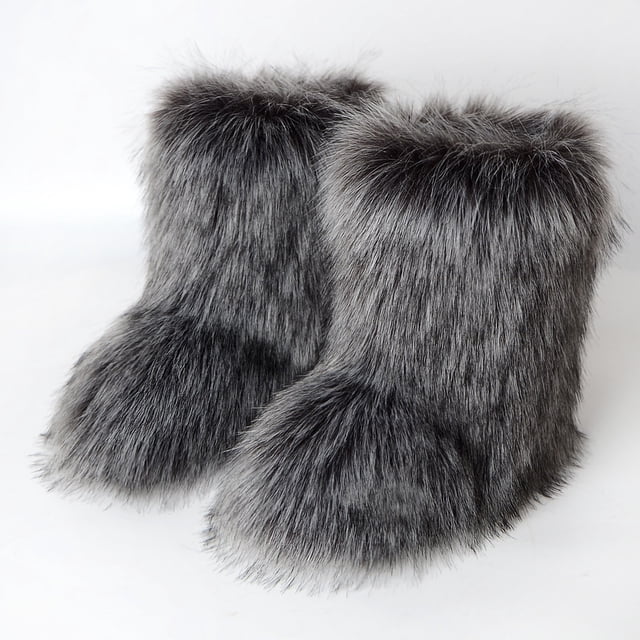 LSLJS Bottes d'Hiver pour Femmes en Fausse Fourrure Grises, Conçues avec un Bout Rond et un Épais Extérieur en Fausse Fourrure. Ces Bottes de Neige Chaudes et Duveteuses Comportent une Doublure imitation plus Cachemire pour une Isolation et un Confort Supérieurs. la Semelle Plate en Caoutchouc Assure une Adhérence Antidérapante, les Rendant Idéales pour les Vêtements d'Hiver pour Femmes, à l'Intérieur comme à l'Extérieur.