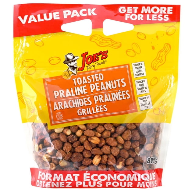 Arachides Pralinées Grillées par Joe's Tasty Travels, un Paquet Économique de 800 g d'Arachides Rôties Enrobées d'Un Glaçage Praliné Caramélisé, Emballées dans un Sac Refermable Jaune et Rouge avec Texte Bilingue Anglais et Français Mettant en Valeur Sa source d'Énergie, de Fibres et de Fer, Convenant comme Garniture de Noix Ou Collation.