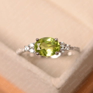 Bague en Péridot Vert, Taille Ovale, Bague Pierre de Naissance d'Août, Or Blanc, Bague d'Anniversaire pour Femmes