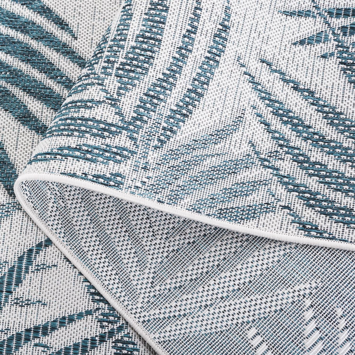 SAFAVIEH Beach House Cherlyn Botanical Indoor/Outdoor Area Rug