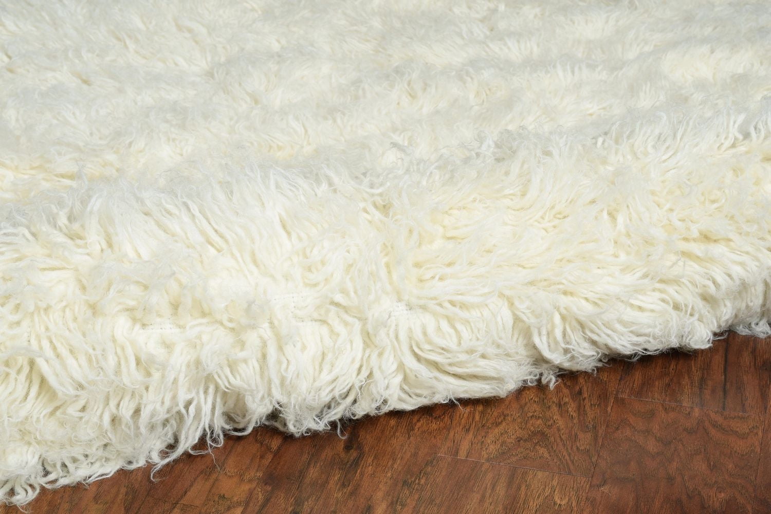 New Flokati 1400gr 5' x 8' Area Rug