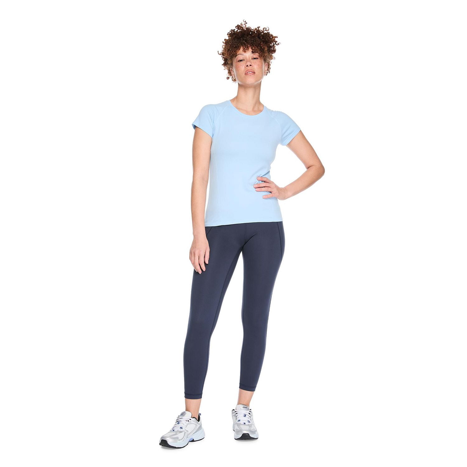 Athletic Works Women's Short-Sleeve Seamless T-Shirt