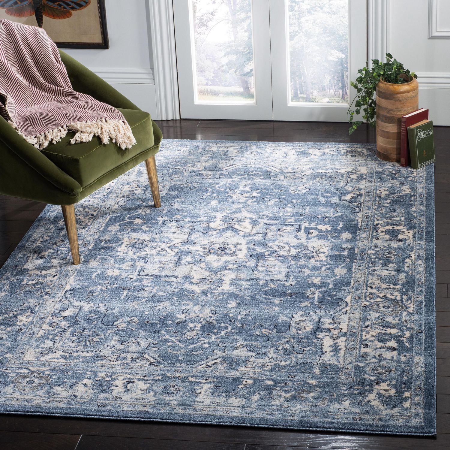 SAFAVIEH Charleston Zharko Overdyed Tapis Floral