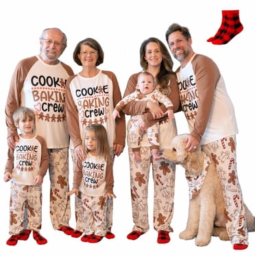 PatPat Christmas Pajamas Family Matching 2 Piece Cute Gingerbread Man Pjs Sets Long Sleeve Top & Pants Sleepwear for Men with Socks, Khaki, M