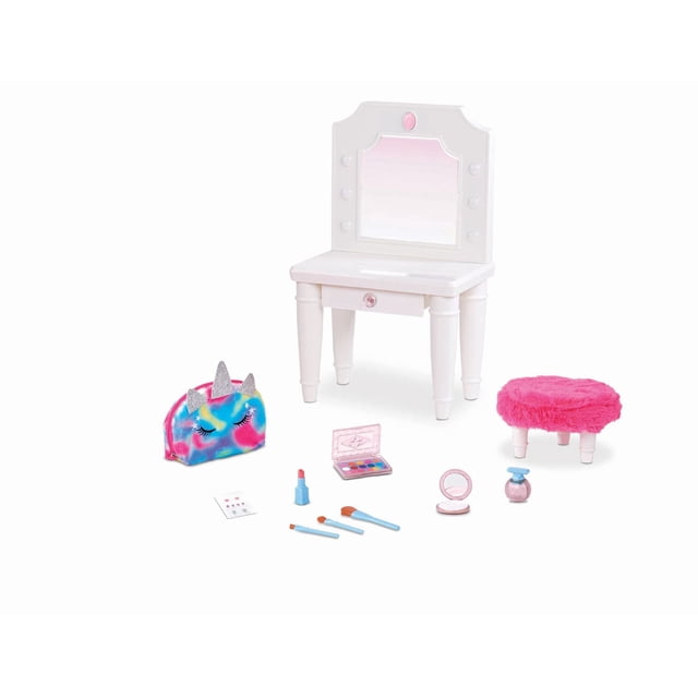 My Life As Ensemble de Coiffeuse pour Poupées de 18 Pouces, 12 Pcs avec une Coiffeuse Blanche Comprenant un Miroir Lumineux et un Tiroir, un Tabouret Rose Duveteux, un Sac de Maquillage Licorne Multicolore, Rouge à Lèvres, palette de Fards à Paupières, Poudre Compacte, Trois Pinceaux de Maquillage, Bouteille de Parfum et Autocollants pour Ongles, Parfait pour le Jeu de Maquillage Imaginatif et l'Organisation des Accessoires de Poupée.
