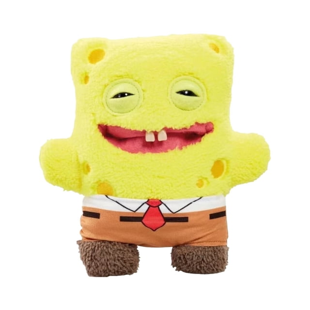 LILELIS Squarepants Ornement Squarepants Bob L'éponge Jouets en Peluche Jaune 22 cm. Ce Jouet en Peluche Présente un design en Forme de Carré Ressemblant à Bob L'éponge, avec un Corps Jaune Vif, des Yeux Brodés Expressifs et un Grand Sourire. Il Est Habillé de shorts Bruns avec une Cravate Rouge et des Pieds Bruns Doux et Texturés. Fabriqué à Partir d'Une Fibre de polyester de Haute Qualité, Il Offre une Touche super Douce et Est Conçu avec des Surpiqûres Détaillées pour une Apparence Réaliste. Convient comme Cadeau Ou Objet de Collection, Cette Peluche
