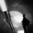 thumbnail image 2 of Hot 50000Lm Lampe de Poche Militaire Led 18650 Torche Charge Directe 5 Modes, 2 of 9