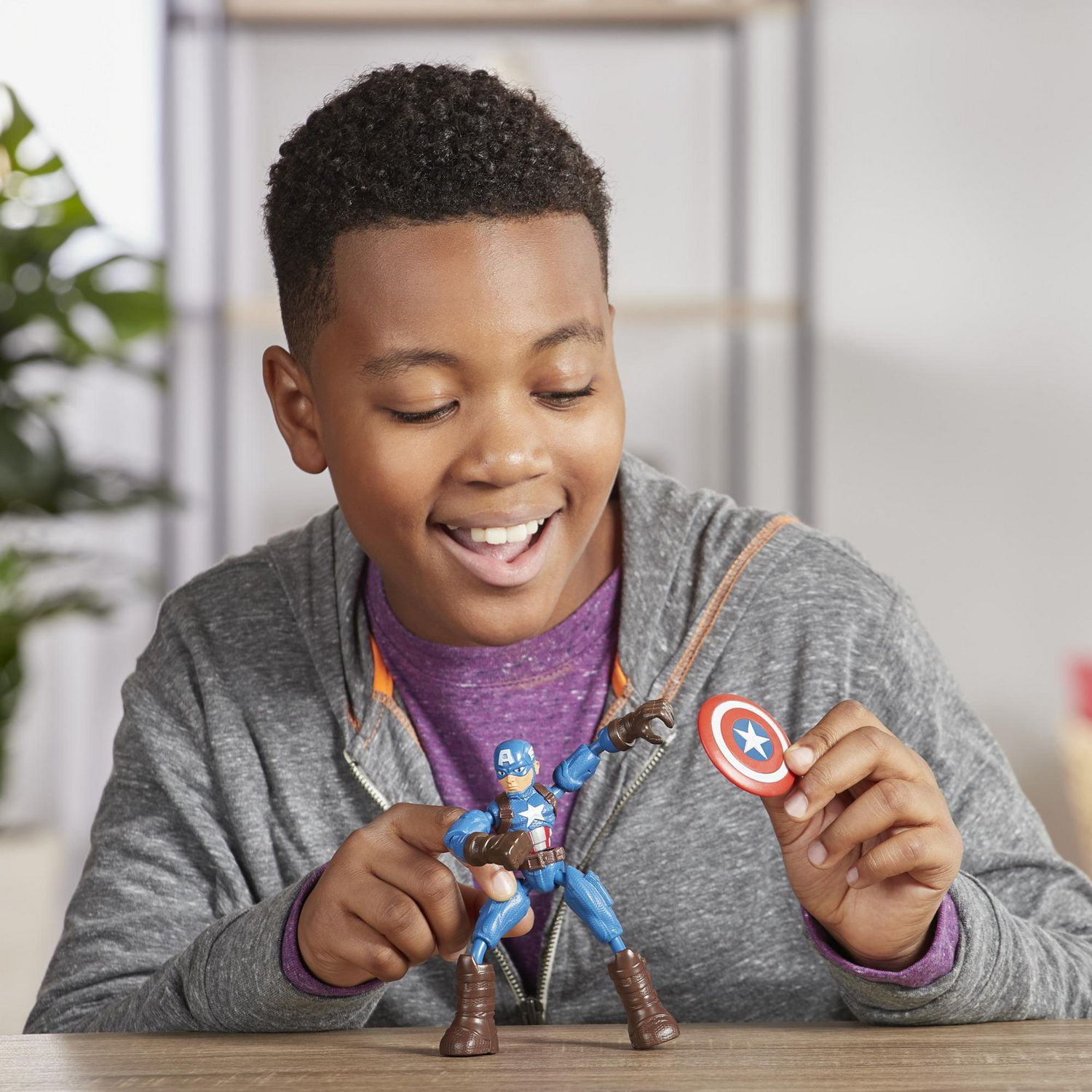 Marvel Avengers Bend and Flex  - Figurine articulée Captain America de 15 cm flexible, incluant accessoire, pour enfants à partir de 6 ans