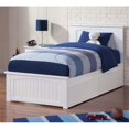 thumbnail image 2 of Lit Plateforme en Bois Nantucket Simple TG avec Pied de Lit et Tiroirs Assortis, Blanc, 2 of 7