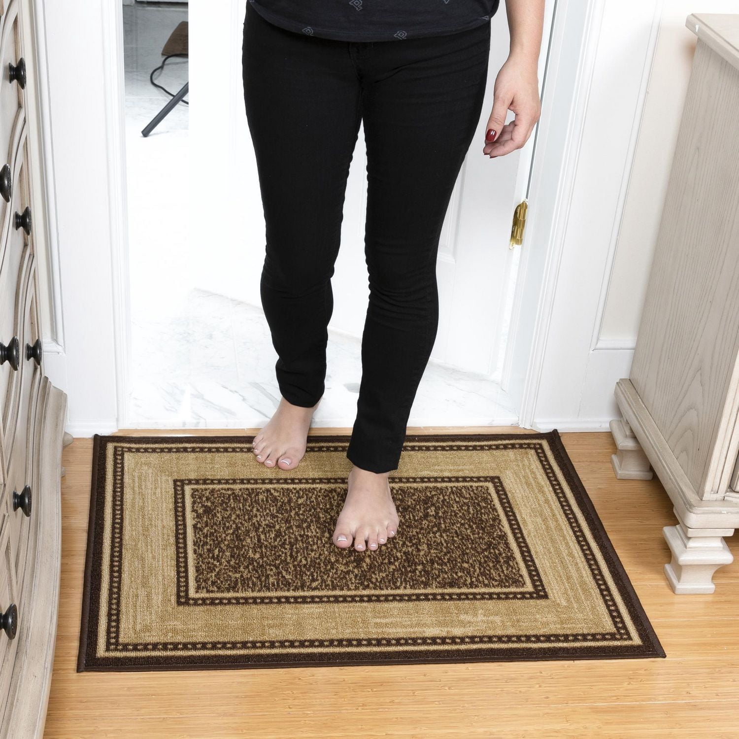 Ottomanson Ottohome Collection Non-Slip Rubberback Bordered Design Indoor Area Runner Rug/Entryway Mat