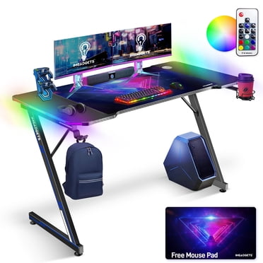 IMGadgets Bureau de Jeu en Forme de Z avec Éclairage DEL Dynamique et Tapis de Souris Durable / Surface en Fibre de Carbone 47"x24 Pouces / Capacité de Charge 80 kg / Porte-Gobelet / Crochet pour Écouteurs / Expérience de Jeu Ultime