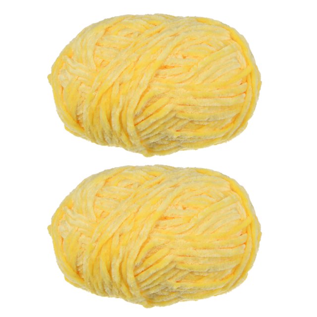 Unique Bargains 2 Écheveaux Fil de Velours Fil Chenille Jaune, Fait de 100 % polyester avec une texture Douce et Duveteuse Ressemblant au Velours. Chaque Écheveau Mesure 87,49 Verges, Totalisant 174,98 Verges, et Est Idéal pour des Projets d'Arts et d'Artisanat comme Couvertures, Foulards, Tuques, Coussins, Chandails, Pantoufles et Fabrication de Jouets. le Fil Est Épais, Chaud et Résistant à la Décoloration, au Rétrécissement Ou au Froissement après Lavage.