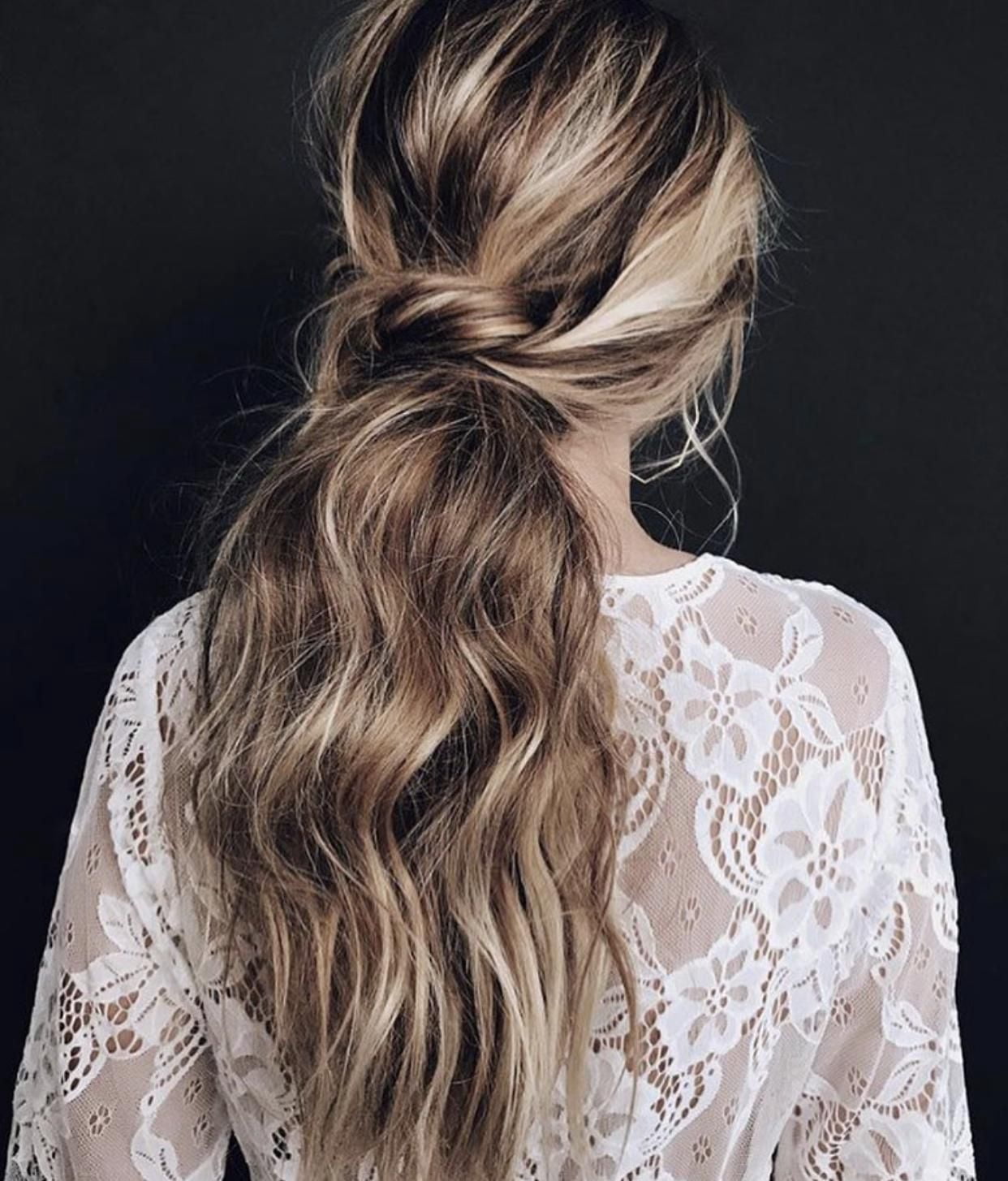 Kristin Ess Hair Dry Finish Working Texture Hair Spray for Volume + Texture, Light Hold Dry Texturizing Hairspray, Soft Matte Finish
