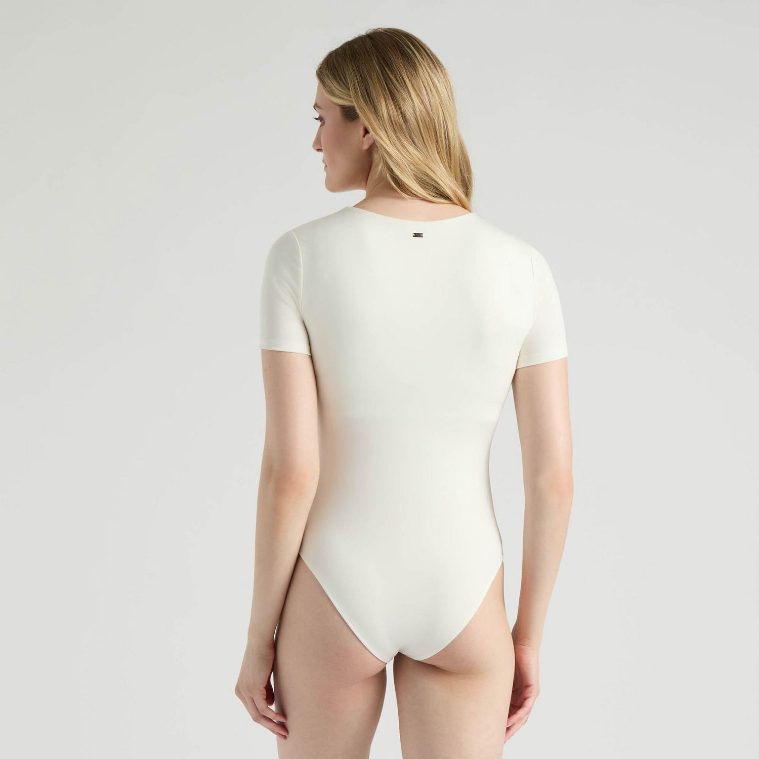 Mexx justaucorps en tricot à col carré, manches courtes pour femmes
