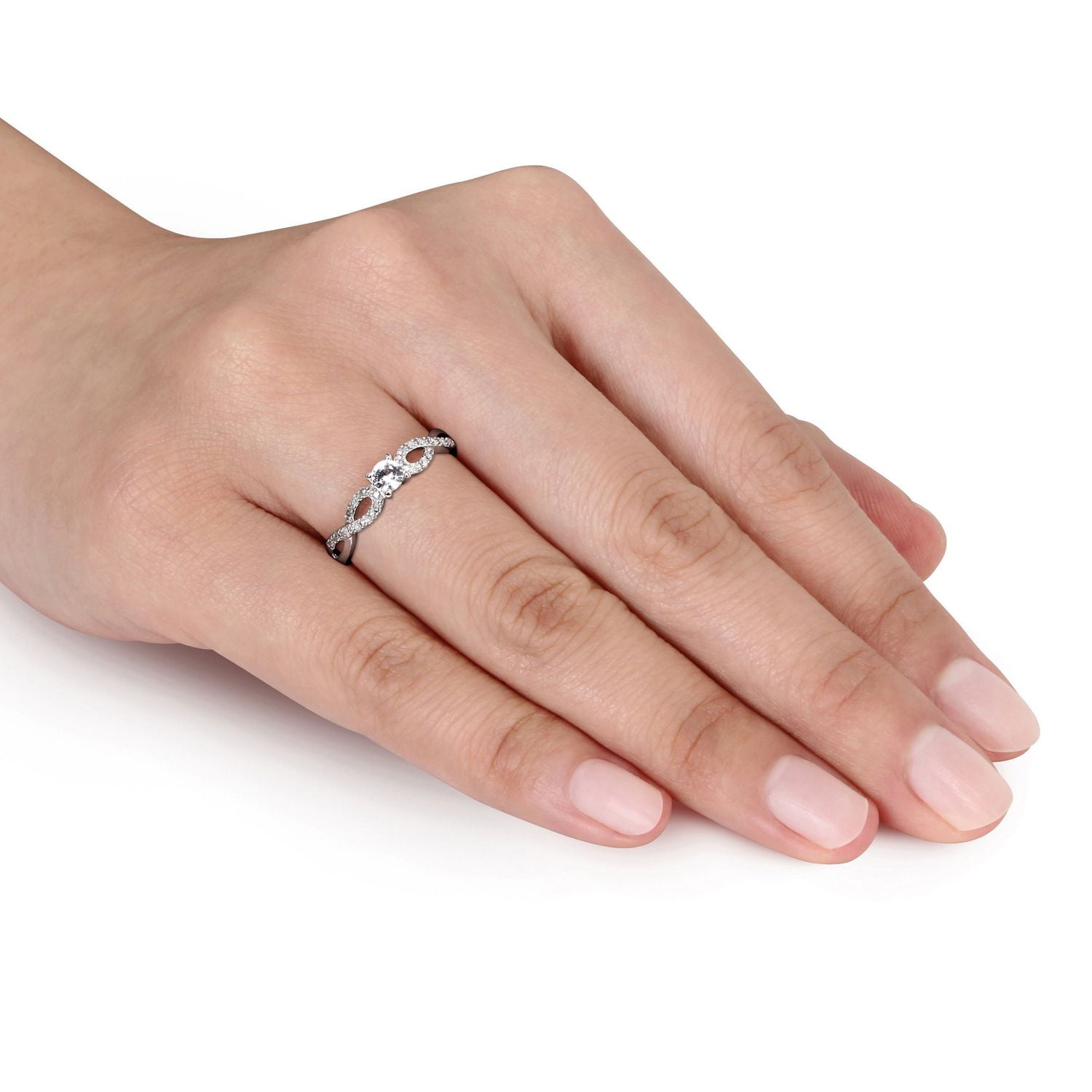 Bague de promesse Miabella avec saphirs blancs synthétiques 0,25 CT PBT et accents de diamants en or blanc 10K