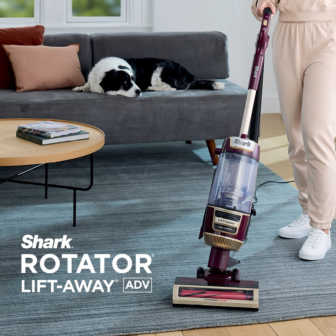 Shark® Rotator® Lift-Away® ADV avec rouleau PowerFins® HairPro®
