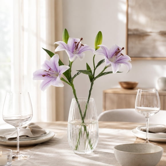 Lys Artificiels, Lot de 2, Lys en Soie Réalistes Fausses Fleurs pour Centre de Table de Décoration de Mariage et de Maison, Bouquet de Faux Lys Qui Ne Déteint Pas pour Vase, Salon, Table à Manger, Arrangement des Fêtes Sans Entretien