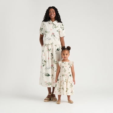 Mexx Mommy and Me Skirt with Pleats