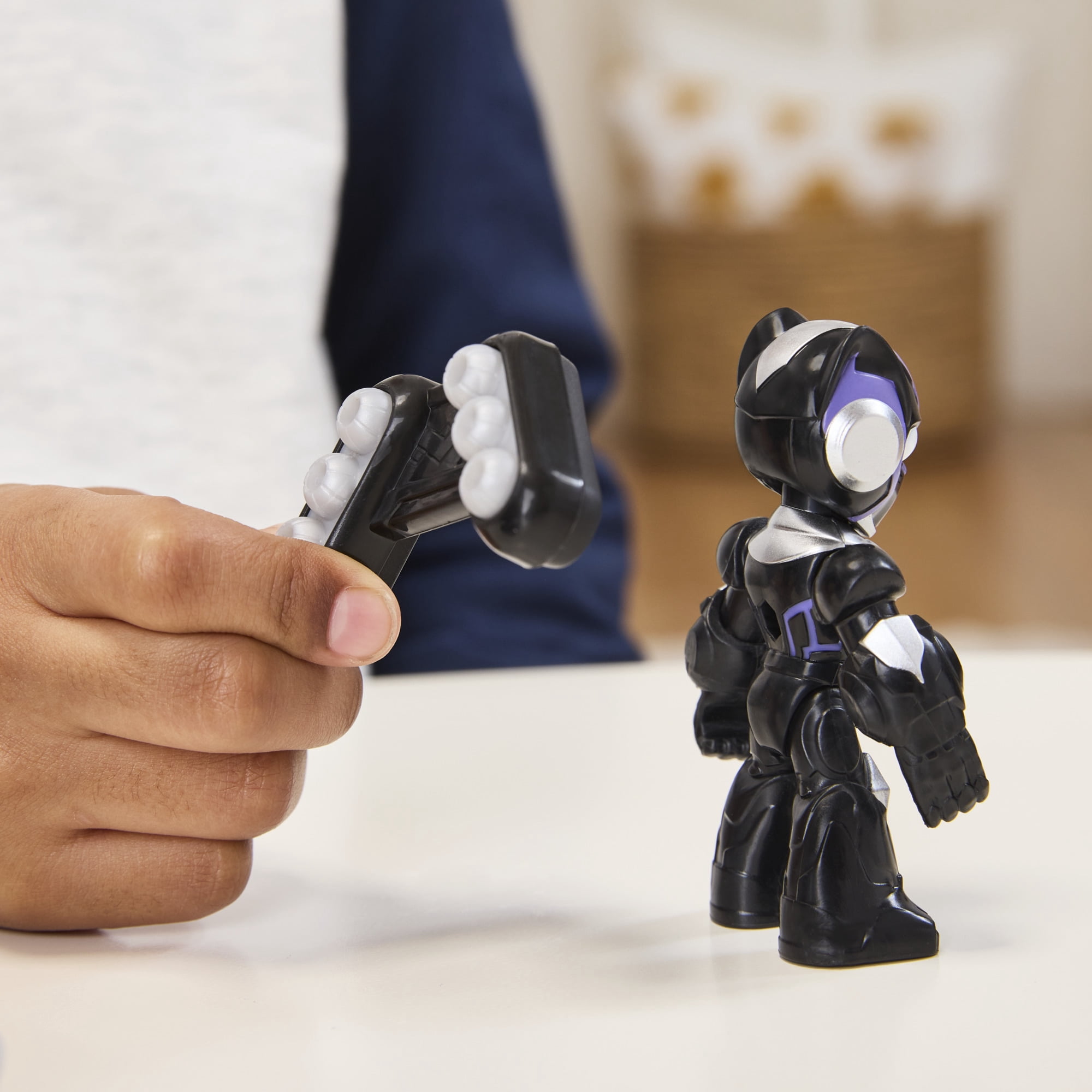 Marvel Iron Man and his Awesome Friends, figurine Black Panther avec avion