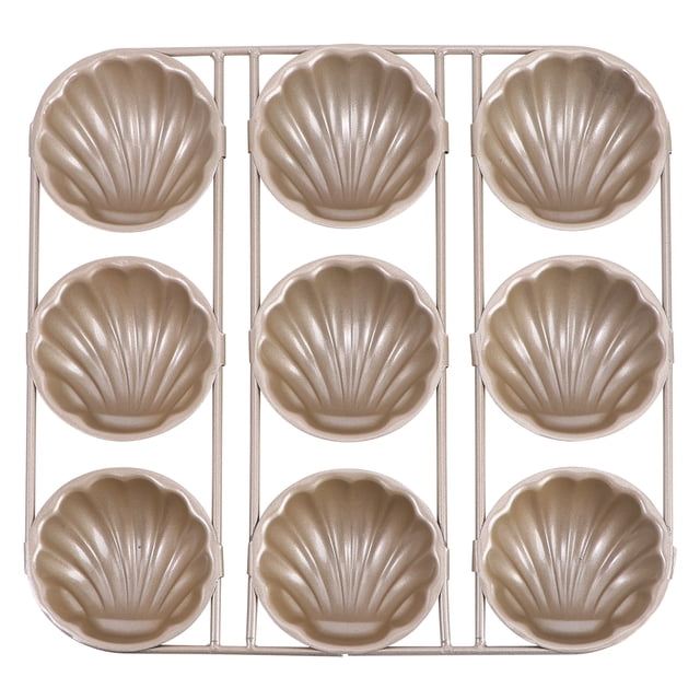 9 Even Cake Mold Banana Shape Lovely Pattern Carbon Steel Non-Stick Cake Mold(Golden)
