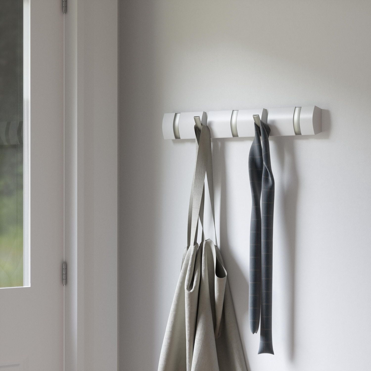 Umbra Flip 5 Wall Mounted Hook