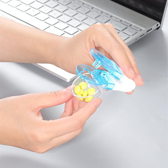 Tablets Taker, Portable Medicine Taker Remover Efficient 2PCS Safe For Travel