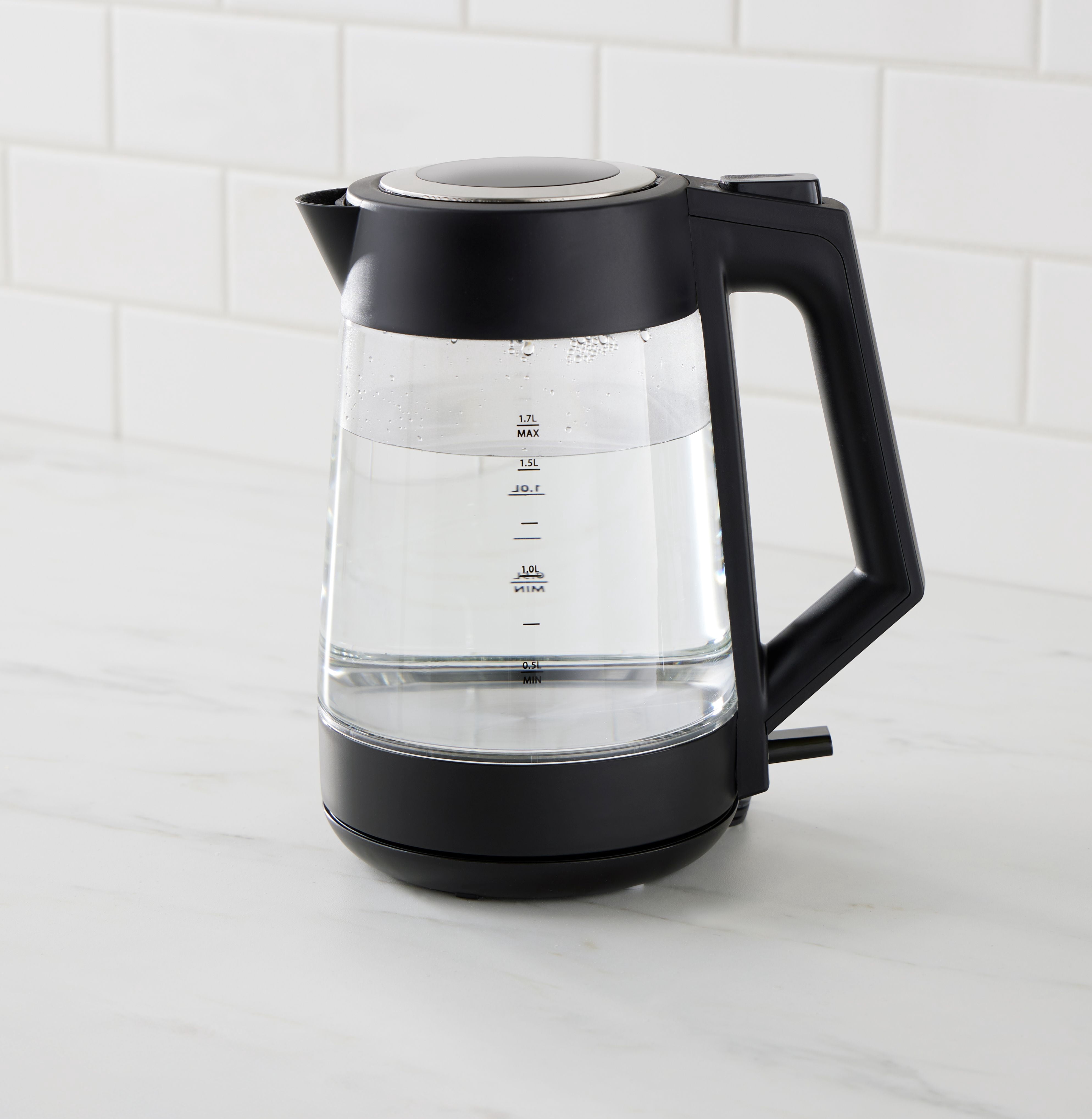 Bouilloire électrique Mainstays 1500 W, 1,7 L, corps en verre, arrêt automatique