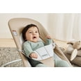 thumbnail image 4 of BabyBjorn Transat Balance Doux, Beige/gris avec Flying Friends, 4 of 5
