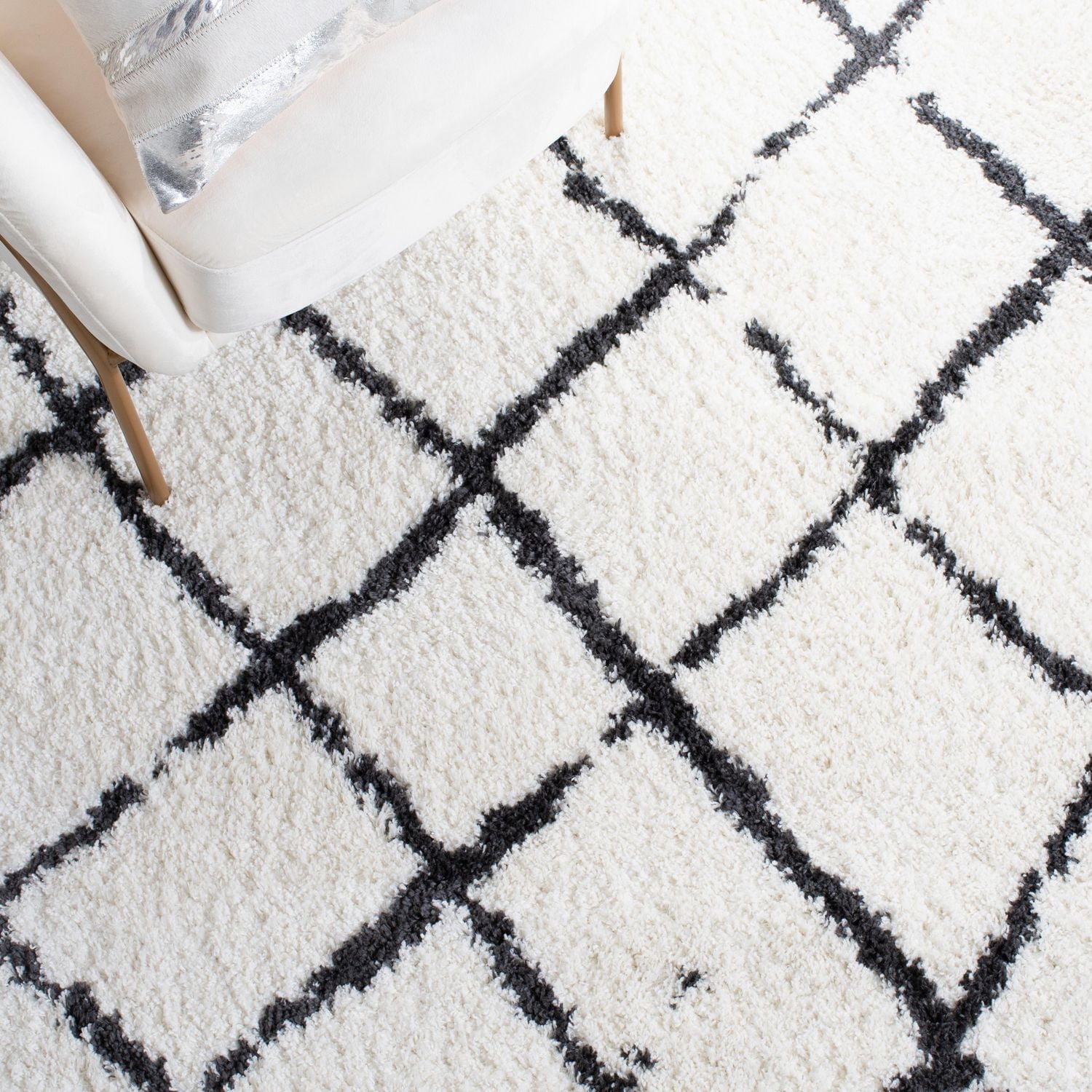 SAFAVIEH Berber Santana Tapis Géométrique Shag