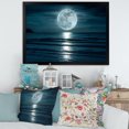 thumbnail image 2 of Designart Super lune sur la mer I Art mural encadré, 2 of 4