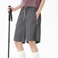 thumbnail image 1 of TMOYZQ Shorts de Randonnée pour Femmes Légers à Séchage Rapide Shorts de Golf Résistants à l'Eau avec Poches à Fermeture Éclair, 1 of 5