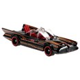 thumbnail image 2 of Véhicule TV Series Batmobile à l’échelle 1:64, 2 of 4