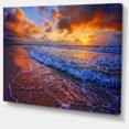 thumbnail image 2 of Belles Vagues sous Ciel Nuageux - Impression sur Toile, 2 of 3