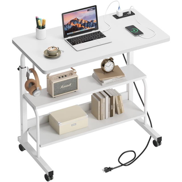 Soges Bureau d'Ordinateur Réglable en Hauteur de 31,5 Pouces avec Station de Recharge, Table d'Appoint Réglable Bureau Mobile pour Portable avec 2 Étagères de Rangement, Bureau Réglable sur Roulettes pour Bureau à Domicile, Sofa, Lit, Blanc