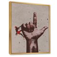 thumbnail image 2 of Designart Doigt pointant vers le haut signe avec grimpeur ART MURAL À CADRE FLOTTÉ, 2 of 4