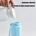 thumbnail image 4 of Bouteille d'Eau de Sport Pliable pour l'Extérieur 600 ml - Bouilloire en Silicone Résistante aux Hautes Températures / Conception Pliable Portable pour le Camping, la Randonnée, les Sports / avec Corde de Levage Durable / Étanche / Bleu Ciel, 4 of 6