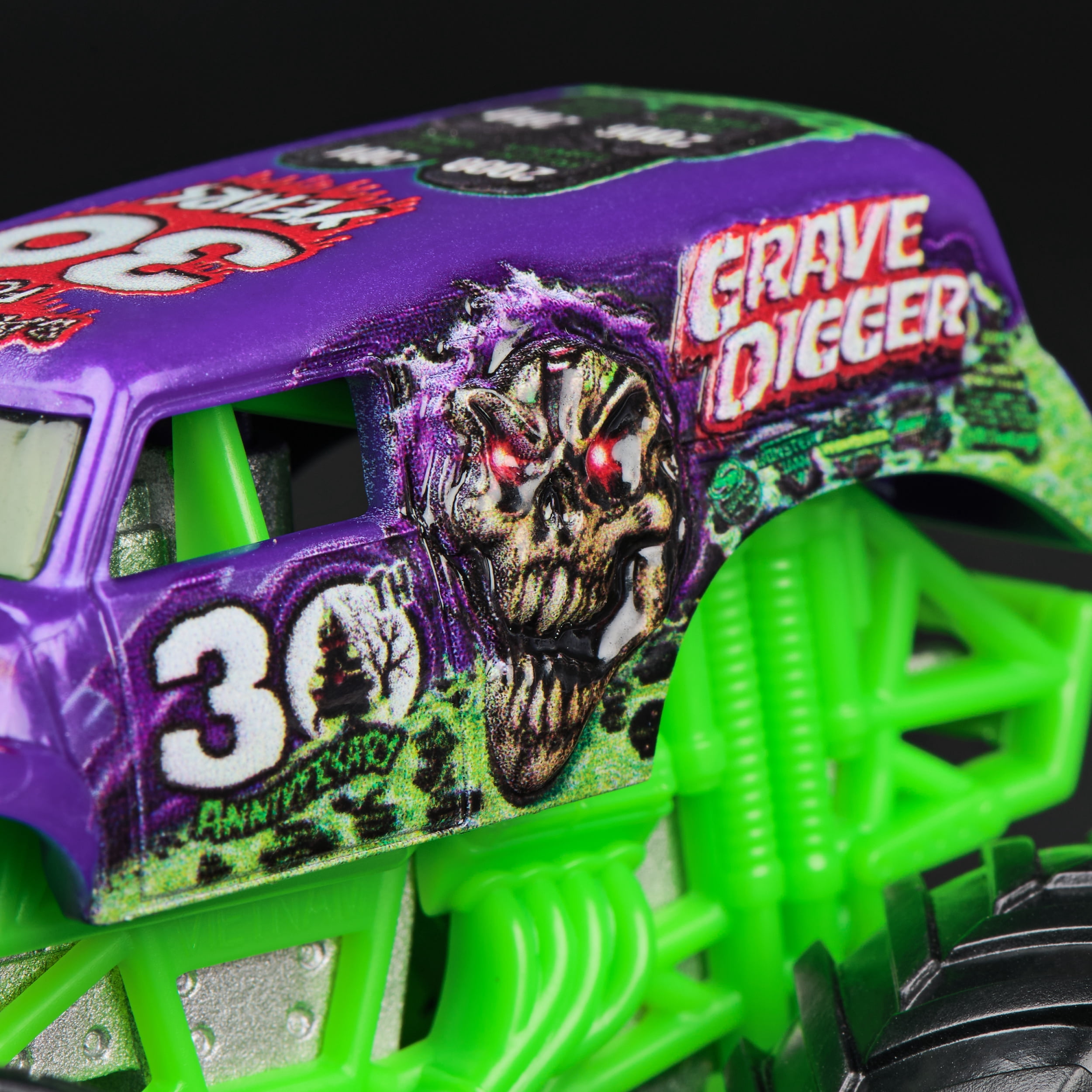 Monster Jam, Official Grave Digger Monster Truck, Die-Cast Vehicle, 1:64 Scale, Kids Toys for Boys Ages 3 and up
