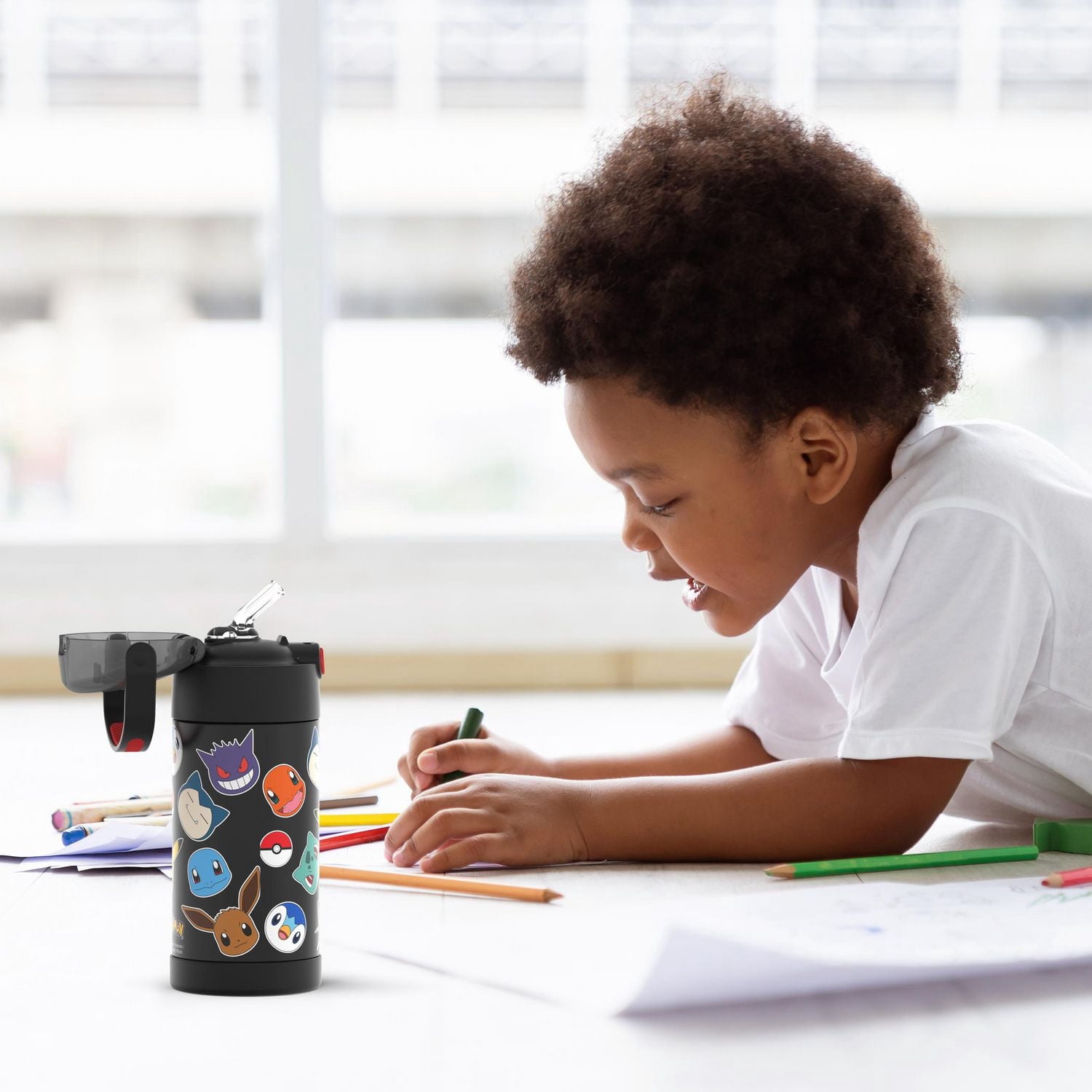Bouteille isolée à pression de 12 Oz avec paille Funtainer de Thermos