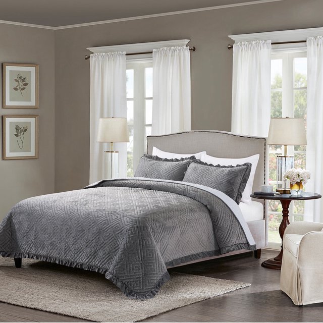 JML Velvet Quilt Set King Size 3 Pieces, Soft Velvet Diamond Pattern Bedspread Coverlet Quilted Bedding Set, with 2 Pillow Shams,Dark Gray