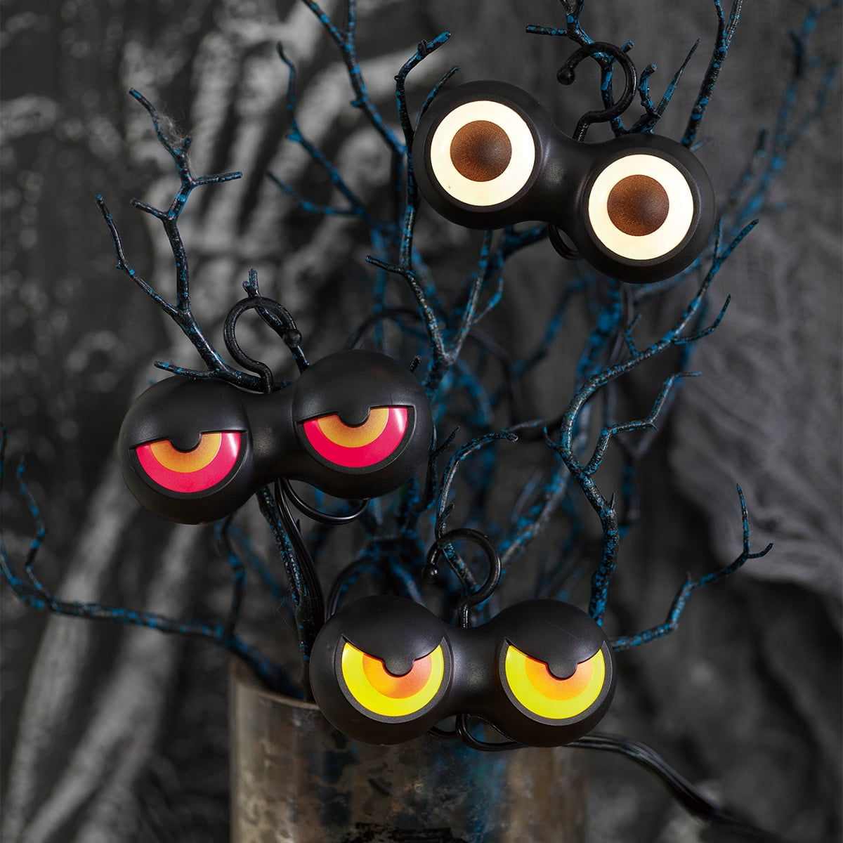 Way to Celebrate Halloween 3-Count Battery Operated Animated Spooky Eyes, Indoor