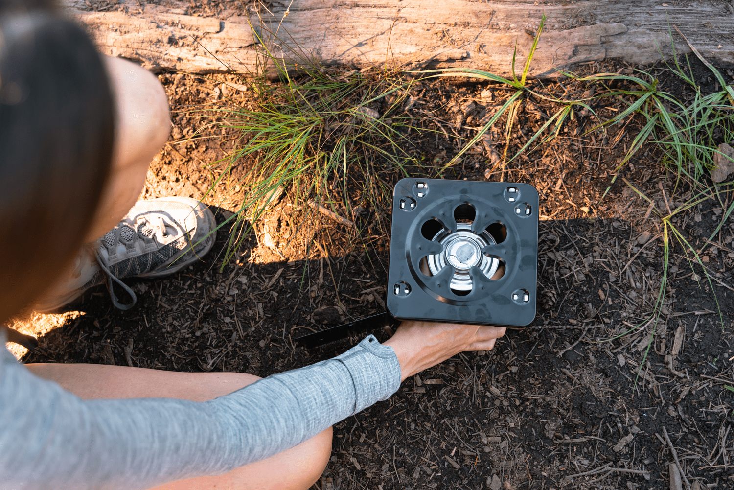 Réchaud de camping pliant et portable Coghlan’s — compact, léger en acier pour le camping et les situations d’urgence