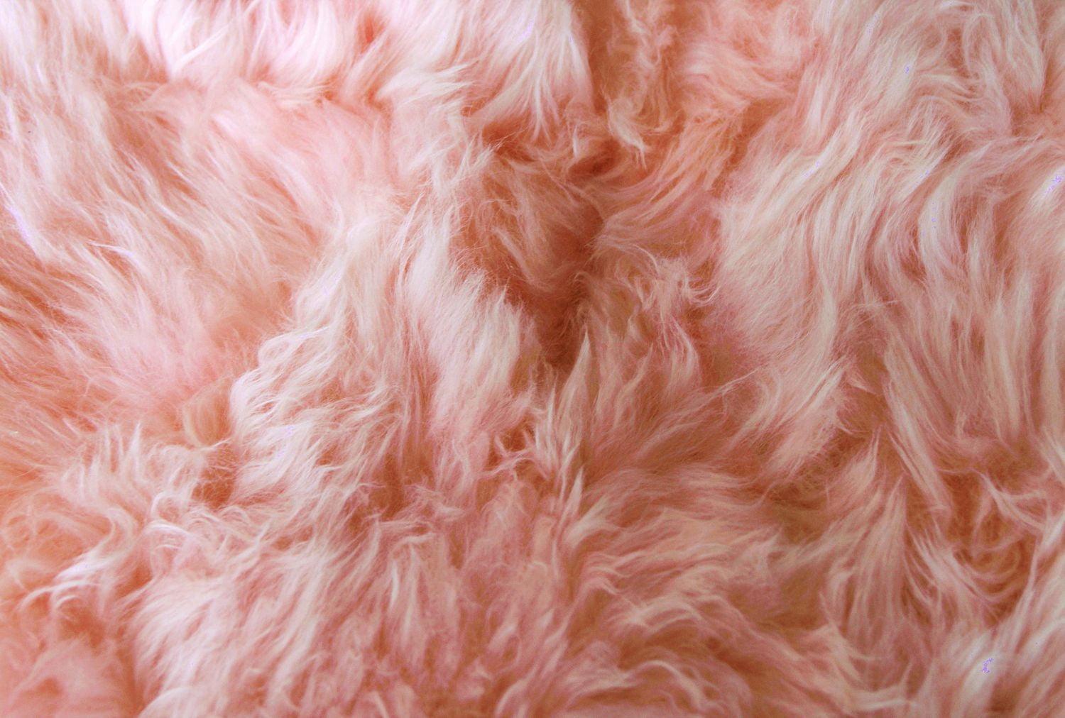 NEW ZEALAND SHEEPSKIN QUATTRO RUG 4' X 6'