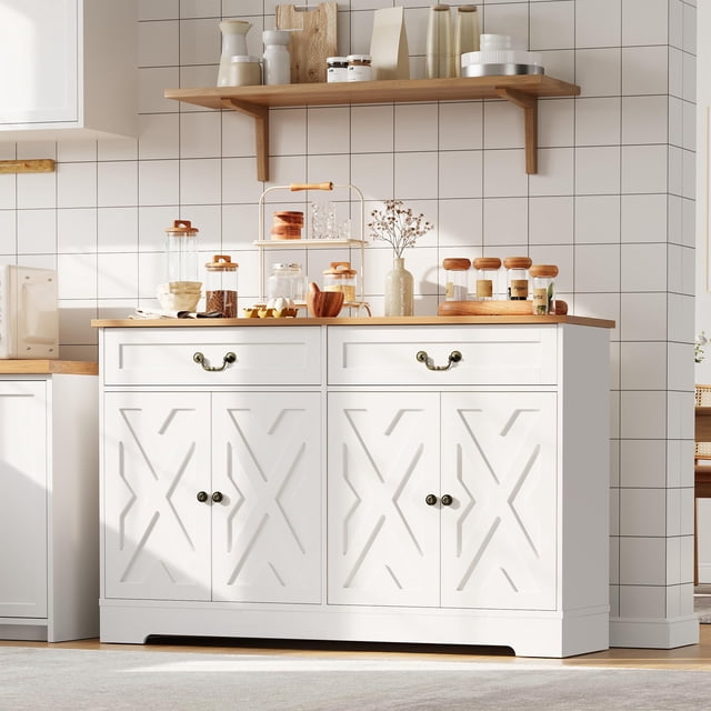 QinaQin Buffet de Style Ferme de 57 Pouces avec Espace de Rangement, Blanc, 4 Portes, 2 Tiroirs, Tablettes Ajustables, Armoire de Bar à Café, Unité de Rangement Multifonctionnelle Convenant au Salon et à la Salle à Manger